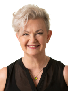 Jennifer frisör på Hair & Beauty i Kungälv